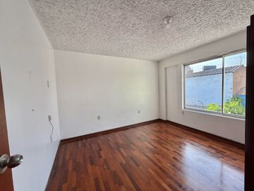 Alquiler de Dpto. Surco (San Ignacio de Monterrico)