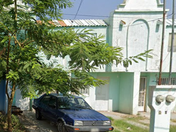CASA DE RECUPERACIÓN BANCARIA, EN CALLE SELENITA, COLONIA PEDREGAL DEL VALLE, TORREON, COAHUILA. ¡NO CREDITOS!