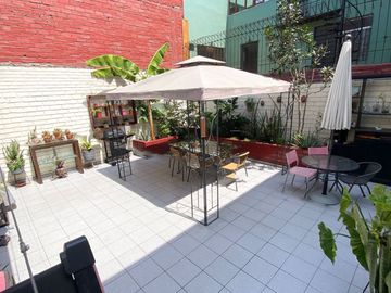 Se Alquila Amplio Departamento De 165M² En Bellavista – 3 Dormitorios +Patio Interior + Cochera