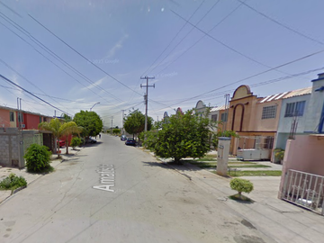 CASA DE RECUPERACIÓN BANCARIA, EN CALLE AMATISTA, COLONIA PEDREGAL DEL VALLE, TORREON, COAHUILA. ¡NO CREDITOS!