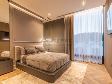DEJA DE HOJEAR REVISTAS DE LUJO. MEJOR, VIVE EN UNA. CASA EN VENTA LAS LAJAS, SAN JERÓNIMO