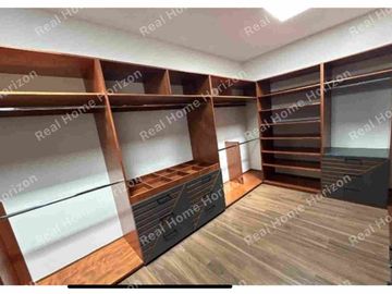 CASA EN VENTA EN LOMAS DEL MOLINO 3
