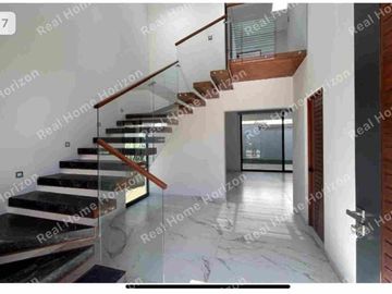 CASA EN VENTA EN LOMAS DEL MOLINO 3