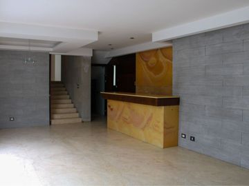 Casa de 5 Recámaras en La Vista Country Club, Puebla