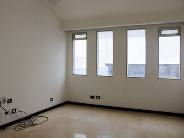 Casa de 5 Recámaras en La Vista Country Club, Puebla
