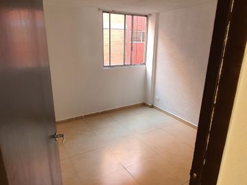 RENTO DEPA SEMI-AMUEBLADO EN PINTORES, SATELITE NAUCALPAN, MEX.