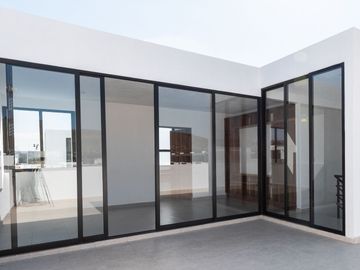 Casa de 4 Recámaras en Lomas de Angelopolis Puebla