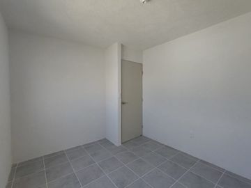 VENDO CASAS DE 1 NIVEL EN TORRENTES AEROPUERTO
