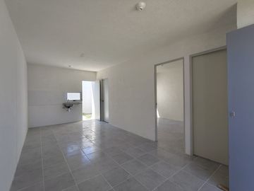 VENDO CASAS DE 1 NIVEL EN TORRENTES AEROPUERTO