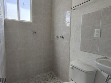 VENDO CASAS DE 1 NIVEL EN TORRENTES AEROPUERTO