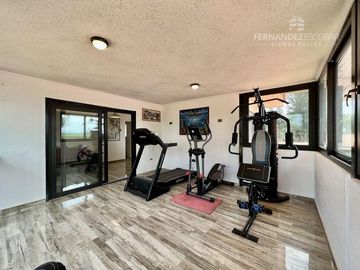 RINCONADA - VENDE CASA 6D 4B PISCINA - SAN MARTIN