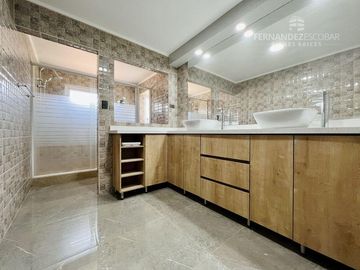 RINCONADA - VENDE CASA 6D 4B PISCINA - SAN MARTIN