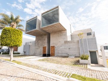 Casa en Lomas de Angelopolis Puebla - Entrega Inmediata