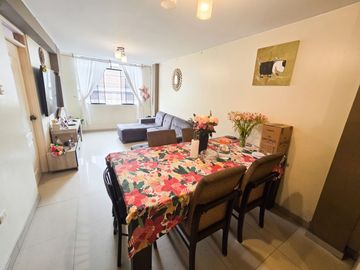 🔥🔥OCASION VENDO DEPARTAMENTO AMPLIO EN SEGUNDO PISO EN SANTA ANITA  🤩🤩🔥🔥 CERCA AL PARQUE🏘️🔥🔥