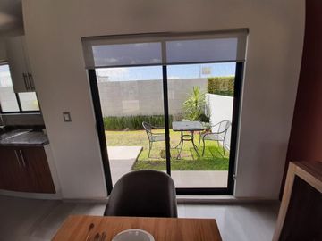 HERMOSA CASA A LA ENTRADA DE PACHUCA CON CISTERNA