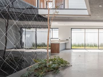 Casa de 3 Recámaras en Venta en Lomas de Angelópolis 3 - Entrega Inmediata