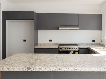 Casa de 3 Recámaras en Venta en Lomas de Angelópolis 3 - Entrega Inmediata