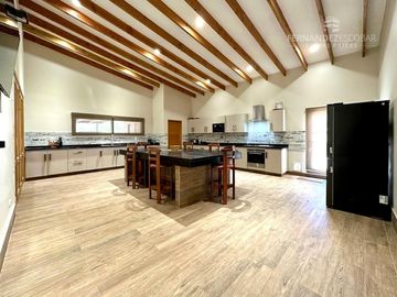 RINCONADA - VENDE PARCELA CON CASA 5D 6B PISCINA - HACIENDA RINCONADA