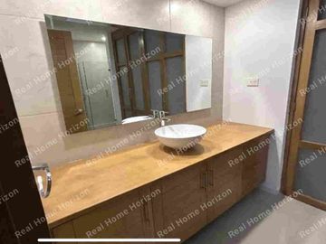 CASA EN VENTA EN LOMAS DEL MOLINO II