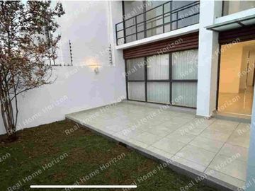 CASA EN VENTA EN LOMAS DEL MOLINO II