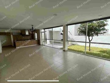 CASA EN VENTA EN GRAN JARDIN