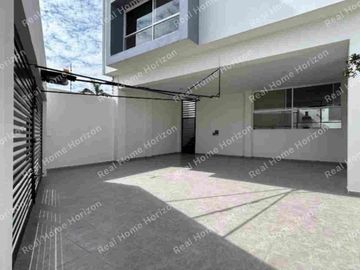 CASA EN VENTA EN GRAN JARDIN