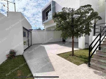 CASA EN VENTA EN GRAN JARDIN
