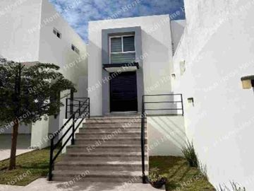 CASA EN VENTA EN GRAN JARDIN