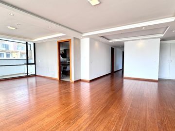 🌟 ¡Exclusivo Penthouse en Venta en Quito Tenis! 🌟