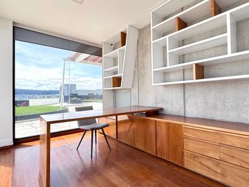 🌟 ¡Exclusivo Penthouse en Venta en Quito Tenis! 🌟