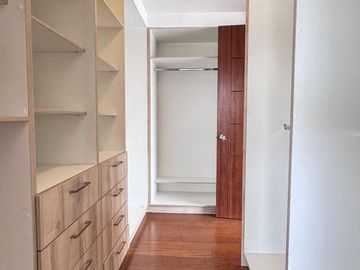 🌟 ¡Exclusivo Penthouse en Venta en Quito Tenis! 🌟