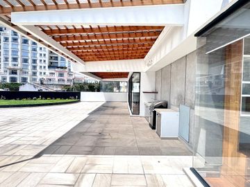 🌟 ¡Exclusivo Penthouse en Venta en Quito Tenis! 🌟