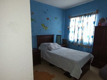 HERMOSA CASA 2 PISOS