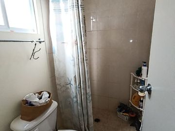 HERMOSA CASA 2 PISOS
