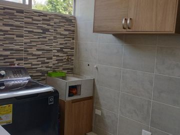 VENTA APARTAMENTO EN CAMINO REAL CUARTO PISO