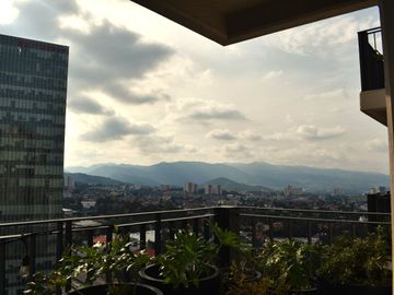 2R + FAMILY, AMPLIA TERRAZA CON VISTAS ESPECTACULARES
