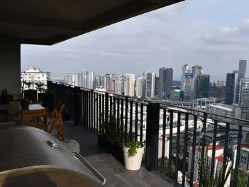 2R + FAMILY, AMPLIA TERRAZA CON VISTAS ESPECTACULARES