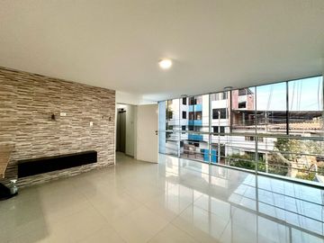 AMPLIO DEPARTAMENTO DE ESTRENO EN VENTA– URB. MIRAFLORES -PIURA