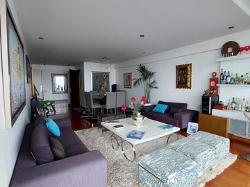 Alquilo excelente departamento en San Isidro