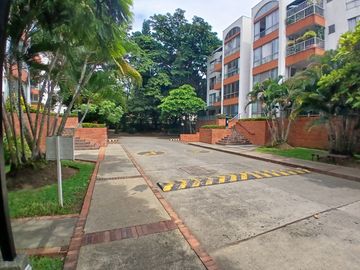 HERMOSO APARTAMENTO SUR DE CALI, MAYAPAN LAS VEGAS