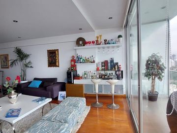 Alquilo excelente departamento en San Isidro