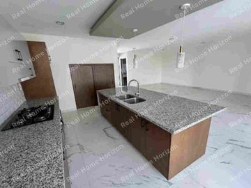 CASA EN VENTA EN VALLES DEL MOLINO 