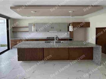 CASA EN VENTA EN VALLES DEL MOLINO 
