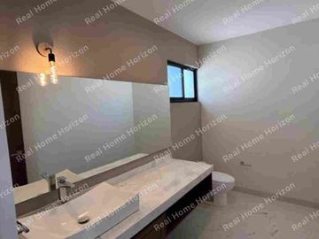 CASA EN VENTA EN VALLES DEL MOLINO 