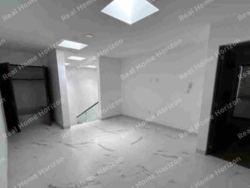 CASA EN VENTAS EN VALLES DEL MOLINO 