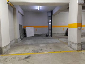 Tríplex De 207 M2 Frente A Av. La Merced – Santiago De Surco.