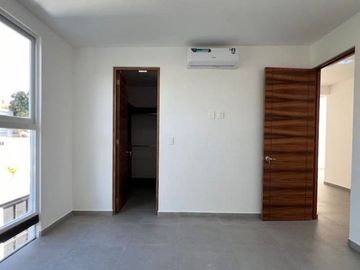 MODERNA CASA NUEVA EN FRACCIONAMIENTO BRISAS