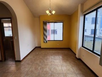 Venta departamento dúplex sector Agua Clara - Quito
