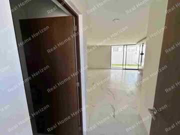CASA EN VENTA EN VALLES DEL MOLINO 