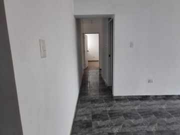 Venta Amplio Departamento En Estreno - Villa Maria Del Triunfo - Piso 1